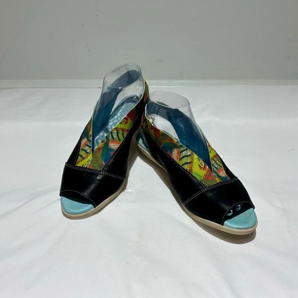 Cloud Brand Women's Wedge Sandals Size 7/38